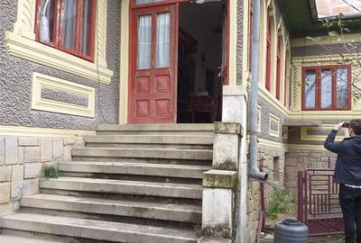 Casă cu 3 camere cu Teren 10 Mp în Merișoru - 2