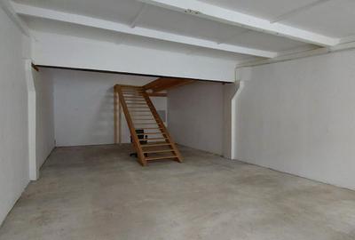 Spațiu industrial, de 120 mp, în Central - 3