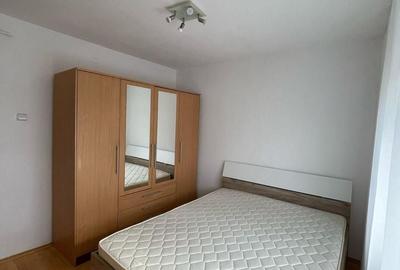 Apartament cu 2 camere decomandat în Girocului - 3