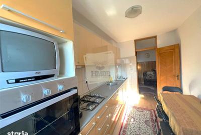 Apartament cu 3 camere decomandat, mobilat în Sub Arini - 6