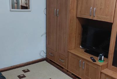 Apartament cu 2 camere nedecomandat în Rogerius