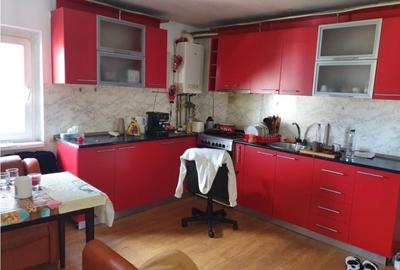 Apartament cu 2 camere decomandat în Bratia din Deal - 3