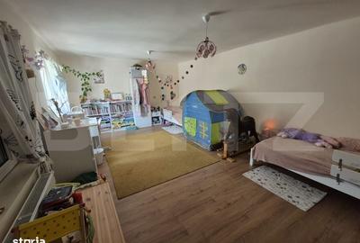 Casă cu 3 camere cu Teren 1370 Mp în Șura Mică