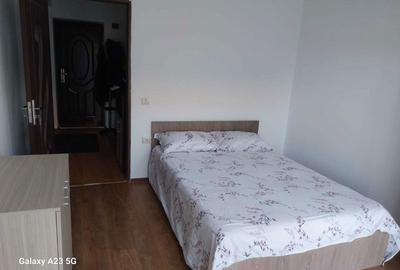 Apartament cu 3 camere decomandat în Florești - 2