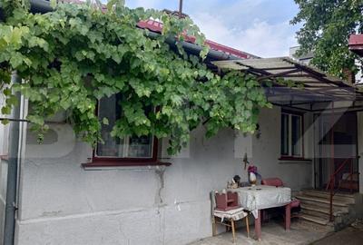 Teren de 305 mp, în Gruia