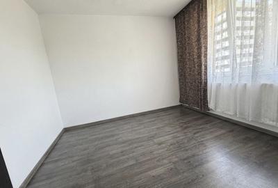 Apartament cu 2 camere semidecomandat în Sud