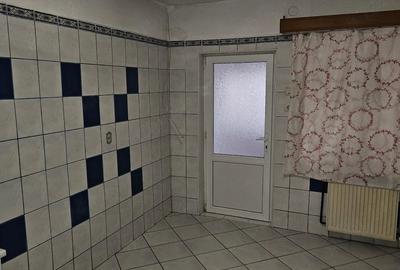 Casă cu 4 camere cu Teren 430 Mp în Exterior Vest