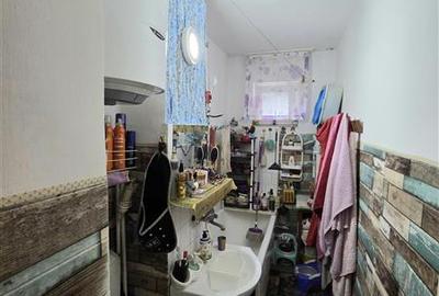 Apartament cu 3 camere semidecomandat în Groapa - 9