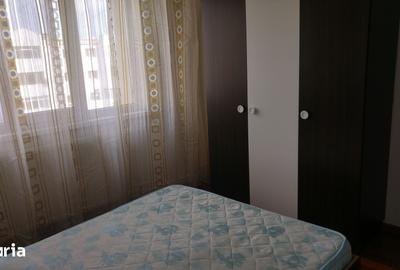 Apartament cu 3 camere decomandat în Dorobanți 1