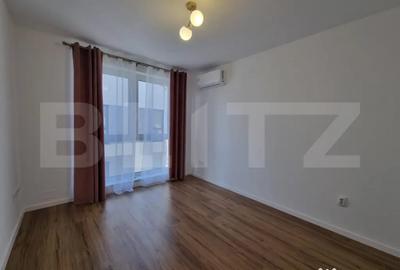 Casă cu 5 camere cu Teren 220 Mp în Iris
