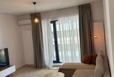 Apartament cu 3 camere decomandat, mobilat în Pantelimon