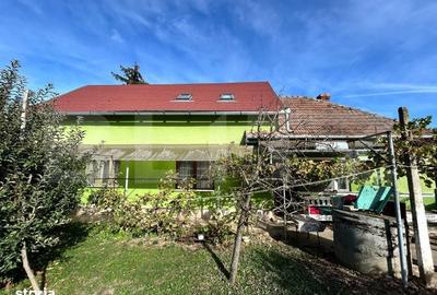 Casă cu 4 camere în Roșiori