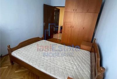 Apartament cu 2 camere decomandat în Alexandru cel Bun