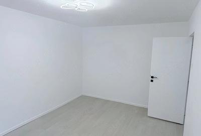 Apartament cu 2 camere decomandat în Drumul Taberei