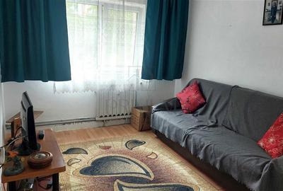 Apartament cu 4 camere decomandat, mobilat în Lipovei - 3