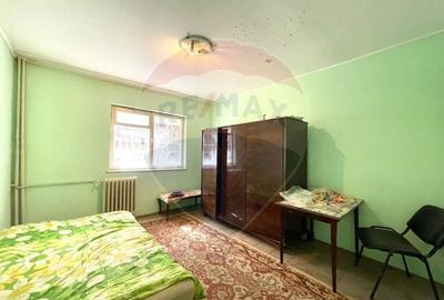 Apartament cu 2 camere decomandat în ICIL - 3
