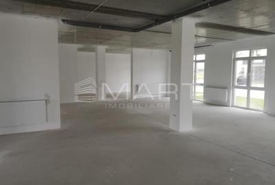 Spațiu comercial, de 229 mp, în Central