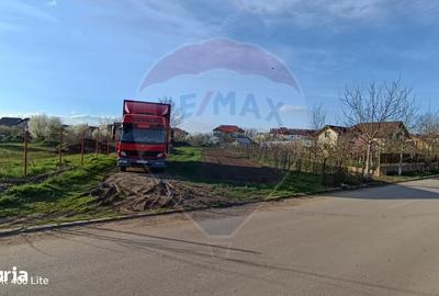 Teren de 750 mp, în Snagov