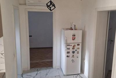 Apartament cu 3 camere semidecomandat în - 3