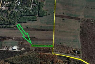 Teren agricol intravilan de 3500 mp, în Central