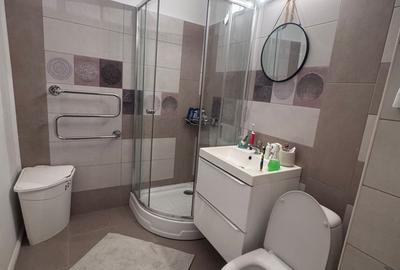 Apartament cu 2 camere în City Park Mall - 2