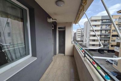 Apartament cu 3 camere decomandat, mobilat în Berceni - 3