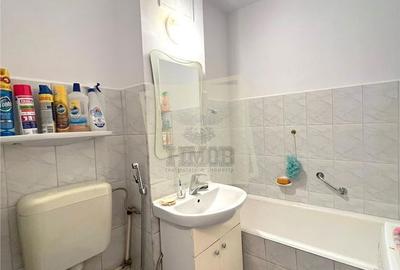 Apartament cu 3 camere decomandat, mobilat în Sub Arini - 4