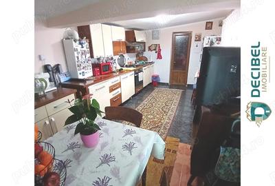 Casă cu 4 camere cu Teren 368 Mp în Sud - 1