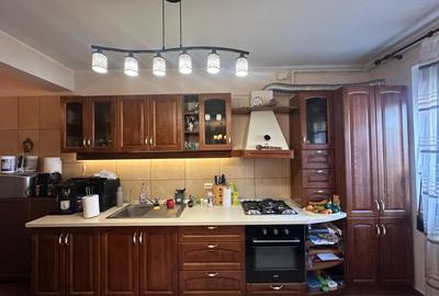 Apartament cu 3 camere decomandat în Bucureștii Noi - 2