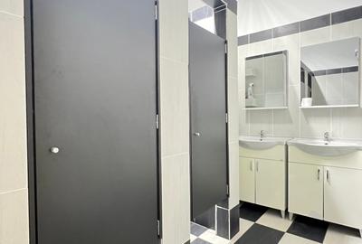 Spațiu comercial, de 823.5 mp, în Semicentral - 10