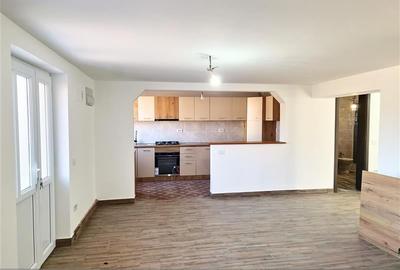 Casă individuală cu 5 camere cu Teren 484 Mp în 1 Mai - 3
