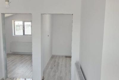 Casă individuală cu 4 camere cu Canalizare în Vârteju - 3