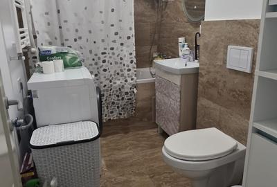 Apartament cu 2 camere decomandat în Tătărași - 11