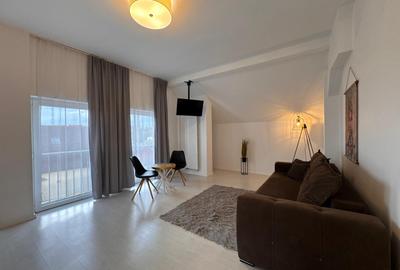 Apartament cu 2 camere decomandat, mobilat în Central