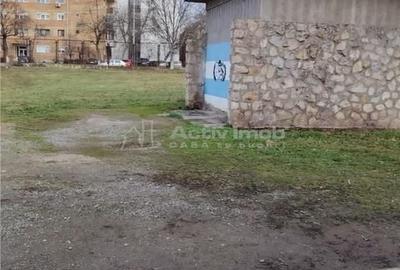 Teren de 707 mp, în Central