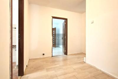 Apartament cu 3 camere semidecomandat în Titan