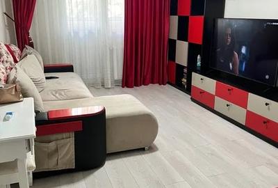 Apartament cu 2 camere semidecomandat, mobilat în Pantelimon