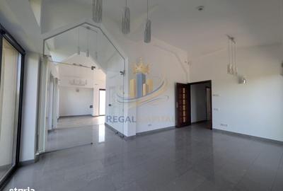 Spațiu comercial, de 472 mp, în Băneasa