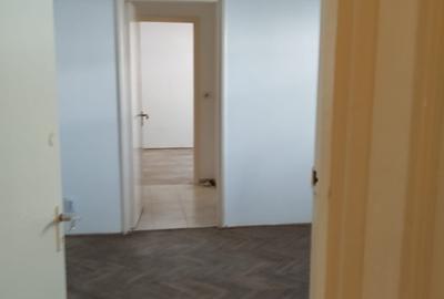 Apartament cu 2 camere semidecomandat în Orizont - 2