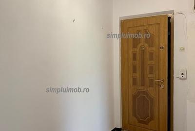 Apartament cu 3 camere semidecomandat în Berceni - 7