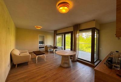 Apartament cu 3 camere semidecomandat, mobilat în Borhanci