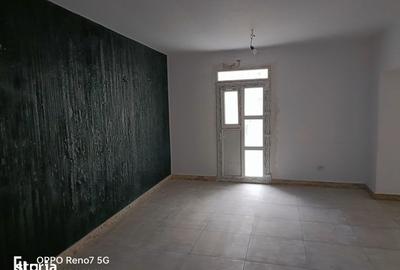 Spațiu comercial, de 100 mp, în Central