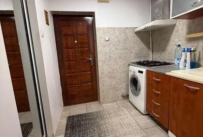 Garsonieră decomandată în Micro 40 - 1