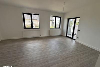 Casă cu 4 camere în Cătămărești - 2