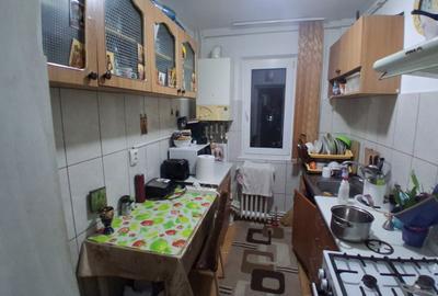 Apartament cu 3 camere semidecomandat, mobilat în Păcurari - 4