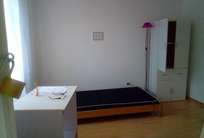 Apartament decomandat în Vest