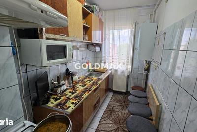 Apartament cu 3 camere semidecomandat în Trivale - 9