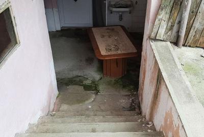 Casă cu 5 camere cu Teren 720 Mp în Poiana Sibiului - 8