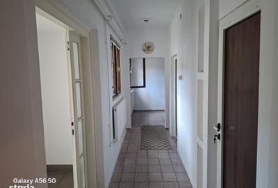 Casă cu 4 camere cu Teren 480 Mp în Chitila