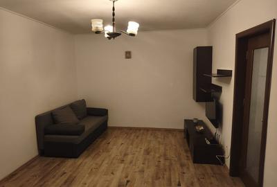 Apartament cu 2 camere decomandat, mobilat în Câmpia Libertății